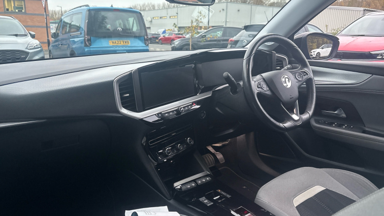 Vauxhall Mokka 100kW Elite Premium 50kWh 5dr Auto Electric Hatchback